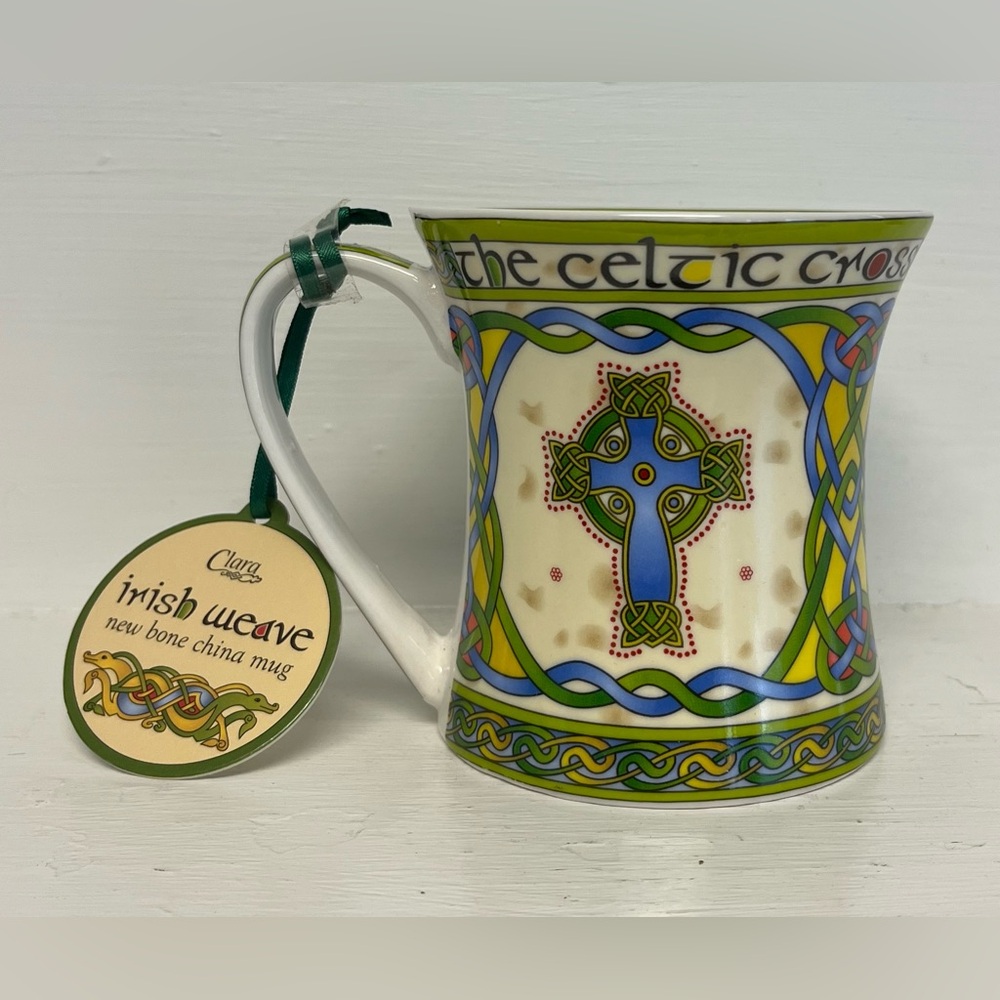 NWT The Celtic Cross from Clara Irish Weave, Bone China Cup or Mug collectible - Picture 3 of 5